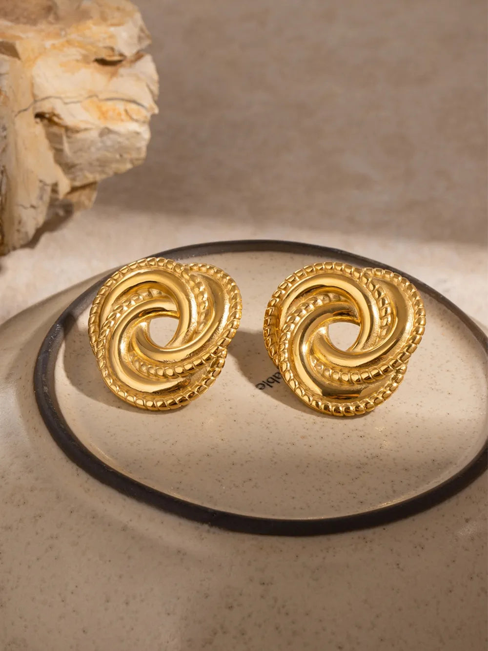 fbcb7d1f-32bd-4d4a-9a92-8b7c89c4c837-Max